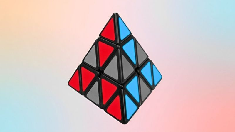 Những phiên bản rubik tam giác (Pyraminx)
